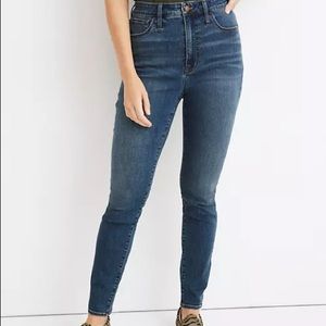 Madewell Curvy Roadtripper Jeans - Size 29